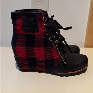 Sorel Black and Red Plaid Ankle Boots